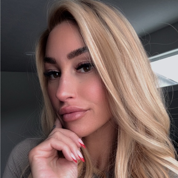 Meet your Posher, Jesse - Picture 2 of 5